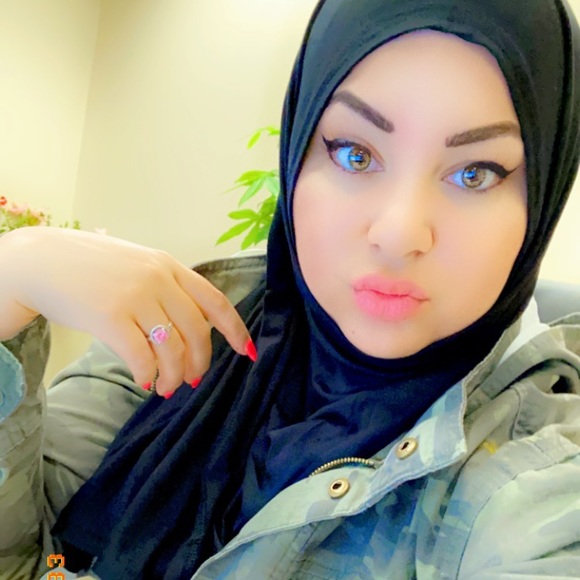 Meet your Posher, Kristi - Picture 3 of 3